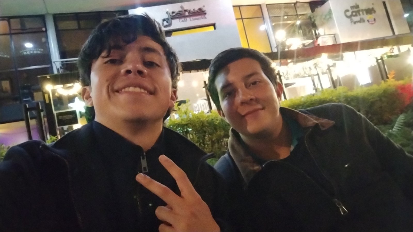 Es la actuaría una buena opción?